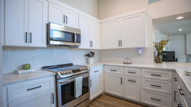 42706 Liolios Drive, Palm Desert, CA 92211