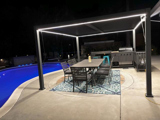 5727 Honors Dr., San Diego CA: https://media.crmls.org/mediaz/2d7e7ce6-db10-4cc2-98d9-b30d0a885bea.jpg
