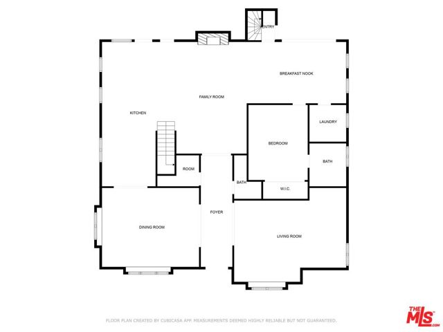 602 S Lucerne Boulevard, Los Angeles CA: https://media.crmls.org/mediaz/2d7f55b9-f8f7-446b-bcf8-3d82c2fd14e9.jpg