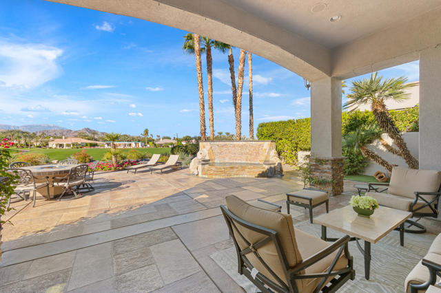 50605 Verano Drive, La Quinta CA: https://media.crmls.org/mediaz/2d8010b5-01d6-48b2-b85b-475a6db0c8c5.jpg