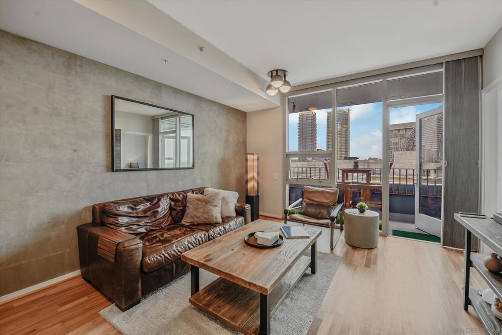 321 10th Ave - photo 14