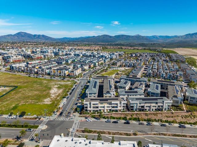 Detail Gallery Image 7 of 61 For 1812 Mint Terrace #UNIT 2,  Chula Vista,  CA 91915 - 4 Beds | 3/1 Baths