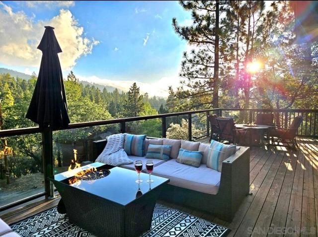 43734 Yosemite Drive, Big Bear CA: https://media.crmls.org/mediaz/2d8461c0-d461-4e54-9013-6ccca348c76d.jpg