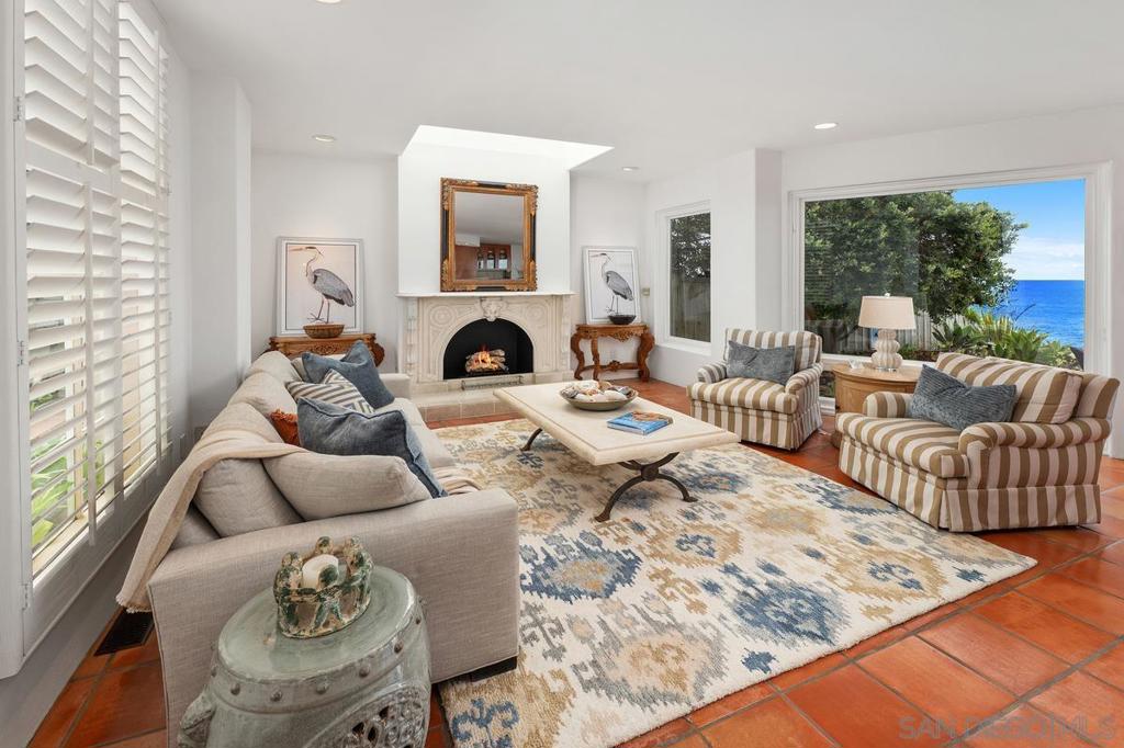 MLS #250037432SD image #12