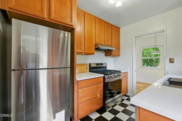 Detail Gallery Image 9 of 20 For 1545 1/2 Riverside Dr, Glendale,  CA 91201 - 2 Beds | 1 Baths