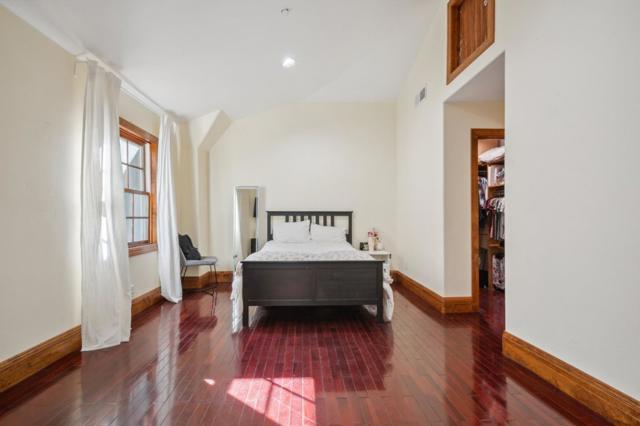 24541 Miller Hill Road, Los Gatos CA: https://media.crmls.org/mediaz/2d858d37-59cc-4da2-8d5c-f00cc435f8a3.jpg