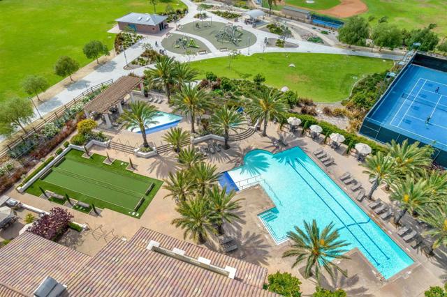 1665 Santa Alexia Avenue, Chula Vista CA: https://media.crmls.org/mediaz/2d859153-0c38-430d-a0dd-66d37a7e5522.jpg