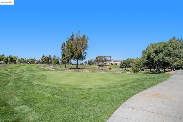 299 Marks Rd, Rio Vista CA: https://media.crmls.org/mediaz/2d86f022-ed90-47aa-8ce5-679fb158c37e.jpg