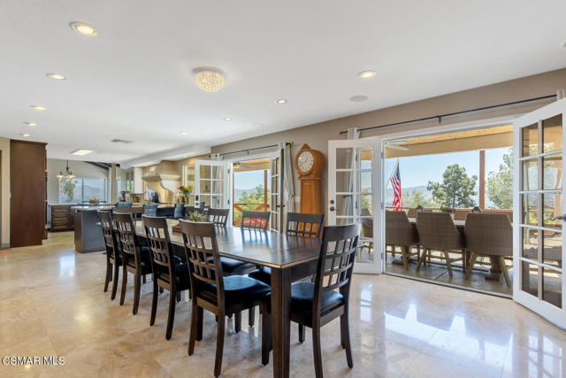 3166 Sycamore Drive, Simi Valley CA: https://media.crmls.org/mediaz/2d876565-1fb3-45b8-aaa6-ed9768edeb55.jpg