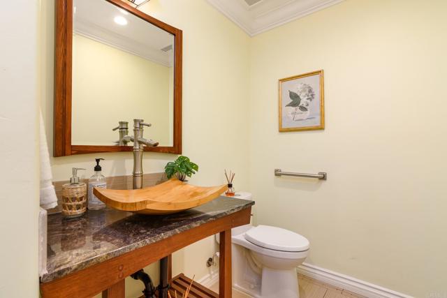 Image 38 of 45 For 1822 Burroughs St