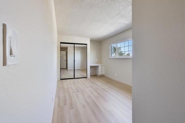 1272 Glacier Drive, Milpitas CA: https://media.crmls.org/mediaz/2d89fcc9-427a-43c8-98f3-254802f0b68b.jpg