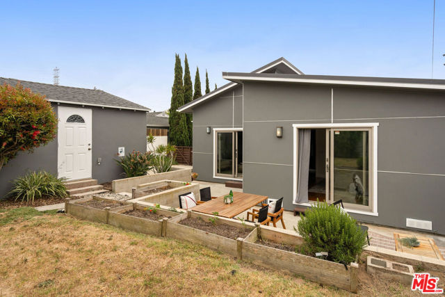 2409 Spurgeon Avenue, Redondo Beach, California 90278, 3 Bedrooms Bedrooms, ,2 BathroomsBathrooms,Residential,Sold,Spurgeon,25544111 2409 Spurgeon Avenue, Redondo Beach, California 90278, 3 Bedrooms Bedrooms, ,2 BathroomsBathrooms,Residential,Sold,Spurgeon,25544111