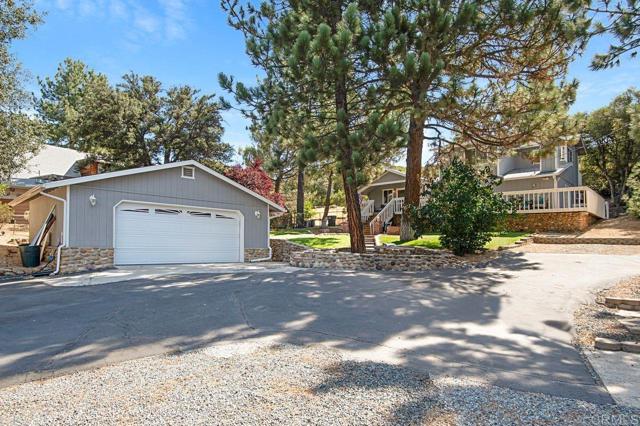 Image 33 of 39 For 8025 Lilac Lane