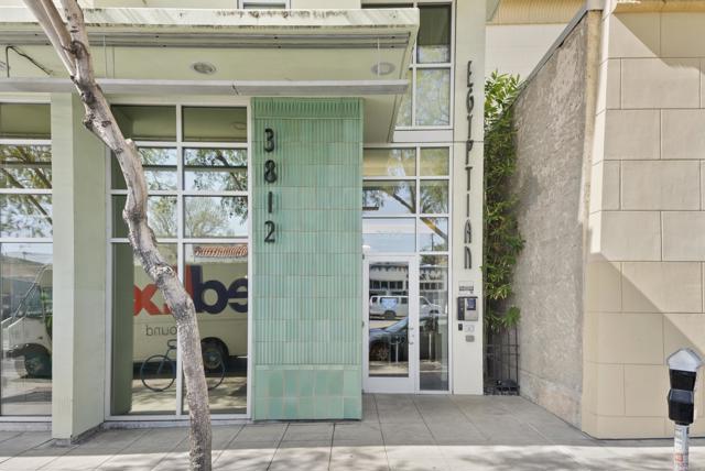 3812 Park Boulevard, San Diego CA: https://media.crmls.org/mediaz/2d8c447d-5982-4530-a37c-1d2b3d98be6c.jpg