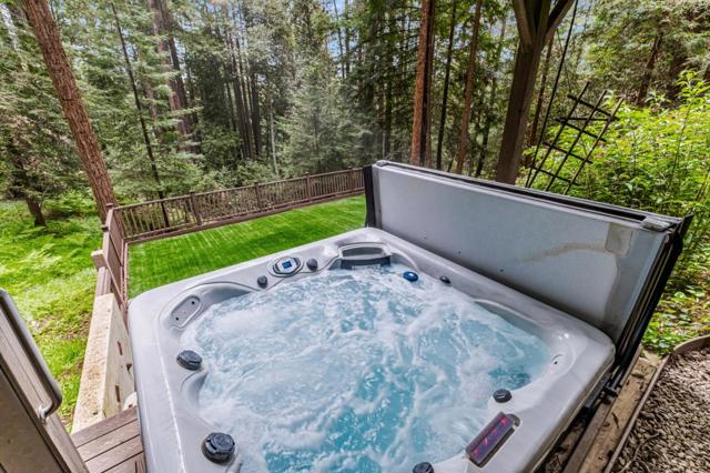 200 View Road, Felton CA: https://media.crmls.org/mediaz/2d8da65c-0bee-41ec-8480-10b7e8829647.jpg