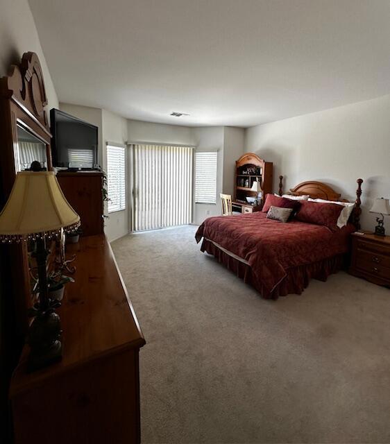 39830 Somerset Avenue, Palm Desert CA: https://media.crmls.org/mediaz/2d8e0947-b437-4fc0-8cda-1855dcea8d30.jpg