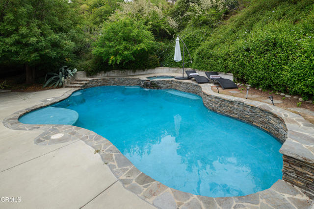 Detail Gallery Image 29 of 34 For 1445 Washburn Rd, Pasadena,  CA 91105 - 3 Beds | 2 Baths