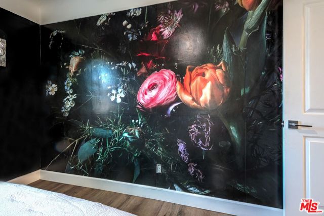 9001 S 5TH Avenue, Inglewood CA: https://media.crmls.org/mediaz/2d8f9153-5da3-483f-974b-095118749387.jpg