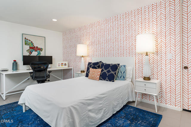 1055 Sherwood Road, San Marino CA: https://media.crmls.org/mediaz/2d91a054-9e52-447c-900e-555116b3391d.jpg