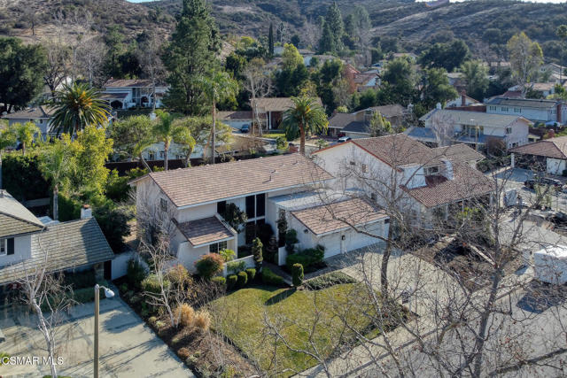 1568 Aspenwall Road, Westlake Village CA: https://media.crmls.org/mediaz/2d928b9c-9fe7-4910-92e3-1cc2d9424926.jpg