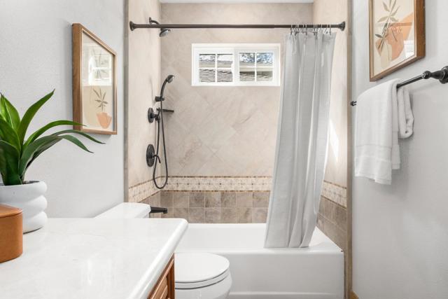 5 Tuscany Court, Scotts Valley CA: https://media.crmls.org/mediaz/2d92bdd5-46c0-4bae-8fe5-5c6639c2795f.jpg