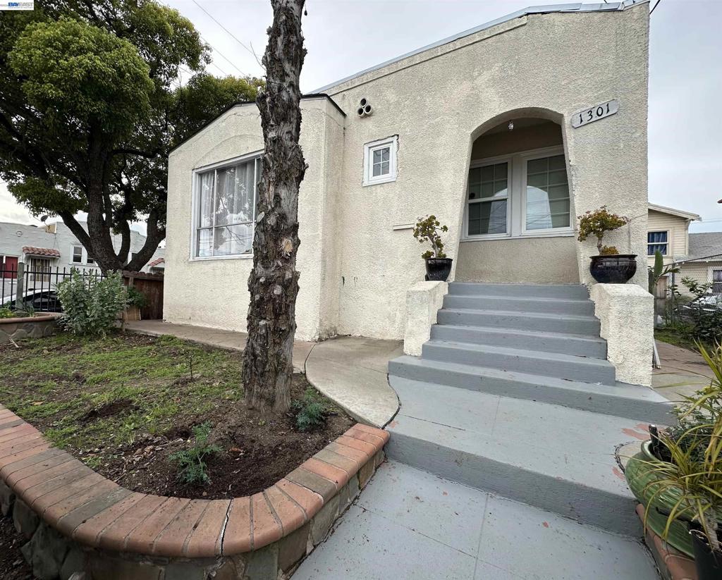 1301 60Th Ave