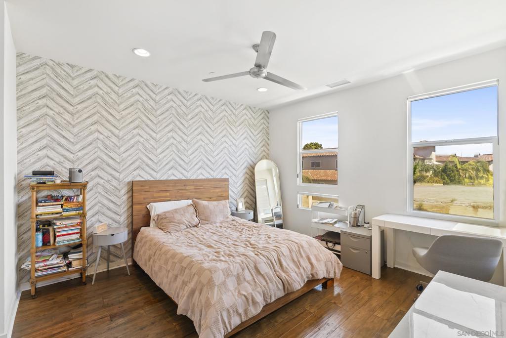 2537 State St. - photo 15