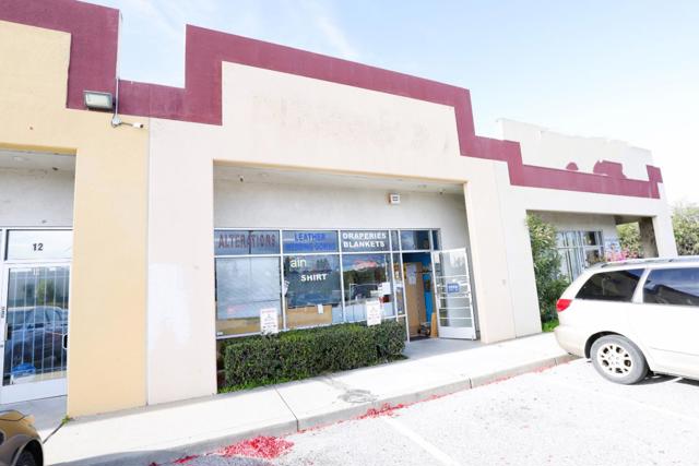 2114 2114 Senter Road, San Jose CA: https://media.crmls.org/mediaz/2d945063-0151-4b5c-a9f5-31d377fff916.jpg