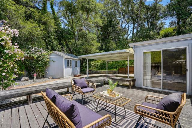 300 Plum Street, Capitola CA: https://media.crmls.org/mediaz/2d9503e0-3633-4d5a-ae30-ec12d6dae47d.jpg