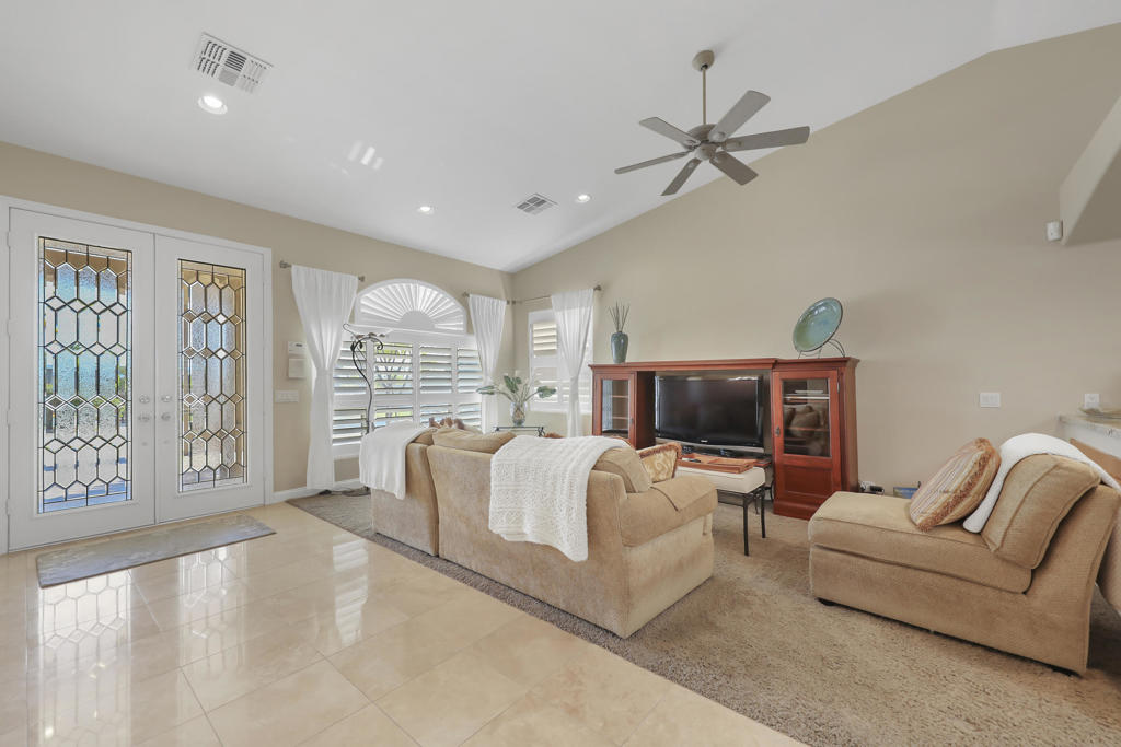 MLS #219136122DA image #13