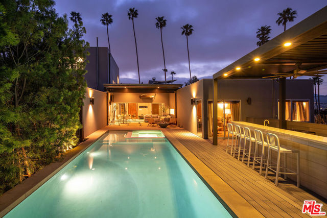 1344 Maltman Avenue, Los Angeles CA: https://media.crmls.org/mediaz/2d968892-86eb-4654-96fb-30f9d2f2b0cf.jpg