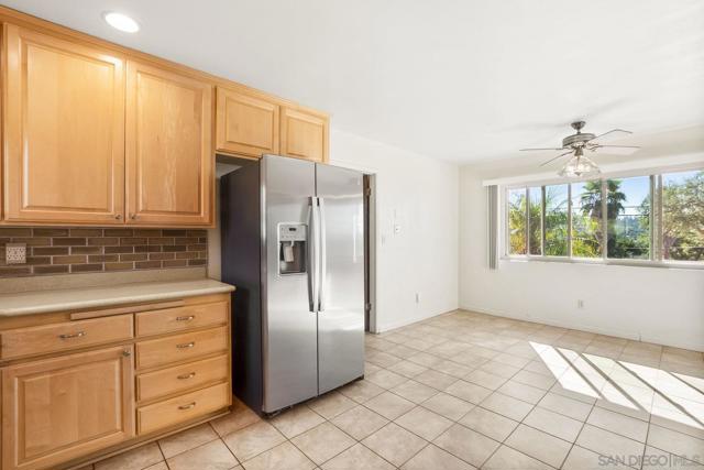 MLS #250041928SD image #24