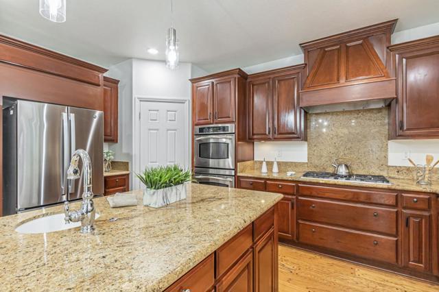 3583 Corsica Court, San Jose CA: https://media.crmls.org/mediaz/2d99610f-77c7-4424-805f-2d2d1f6c16a5.jpg
