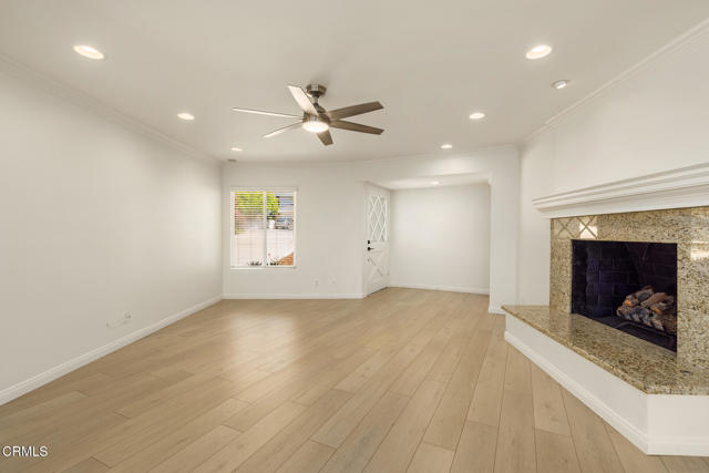 1853 Country Place, Ojai CA: https://media.crmls.org/mediaz/2d998755-8051-48a4-b0af-563bbdfe2959.jpg