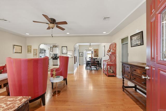 Detail Gallery Image 13 of 41 For 10 Fifth Avenue, Chula Vista,  CA 91910 - 4 Beds | 2 Baths