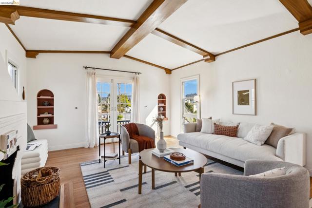 1136 Marin Ave, Albany CA: https://media.crmls.org/mediaz/2d99a35b-a2c1-48df-a2c7-76be37c4f359.jpg