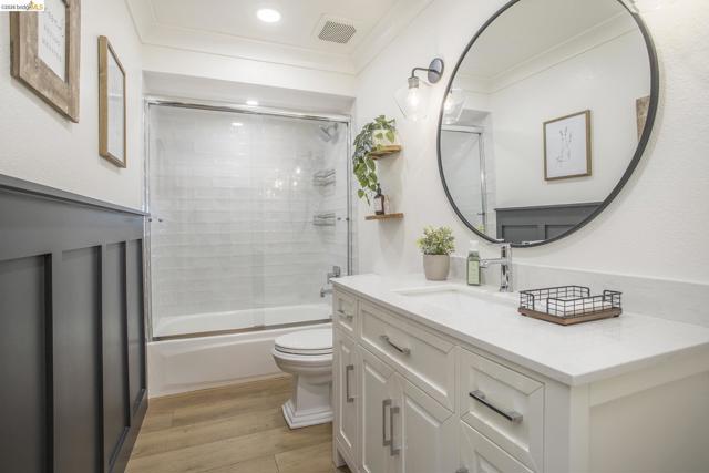 1550 Trawler St, Discovery Bay CA: https://media.crmls.org/mediaz/2d9b498d-3ad3-4da2-b3ef-5e2e5b7e04e4.jpg