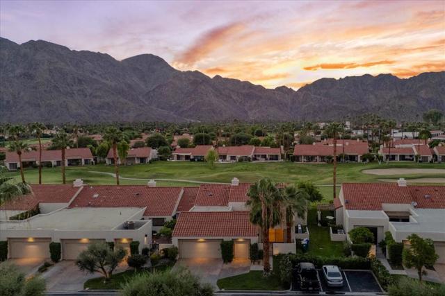 78136 Calle Norte, La Quinta CA: https://media.crmls.org/mediaz/2d9bc98c-3555-438c-93d9-85e97aba6059.jpg
