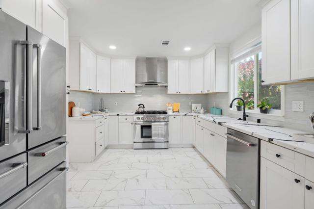 1071 Merle Avenue, San Jose CA: https://media.crmls.org/mediaz/2d9bdbc6-a1c5-4960-b581-b8266f4109c1.jpg
