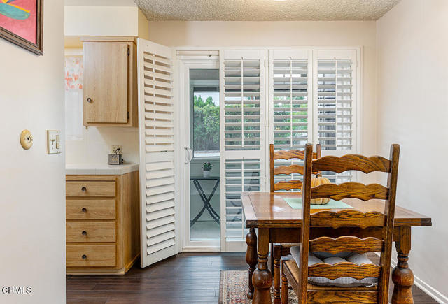 Detail Gallery Image 7 of 21 For 359 S Euclid Ave, Pasadena,  CA 91101 - 2 Beds | 1 Baths