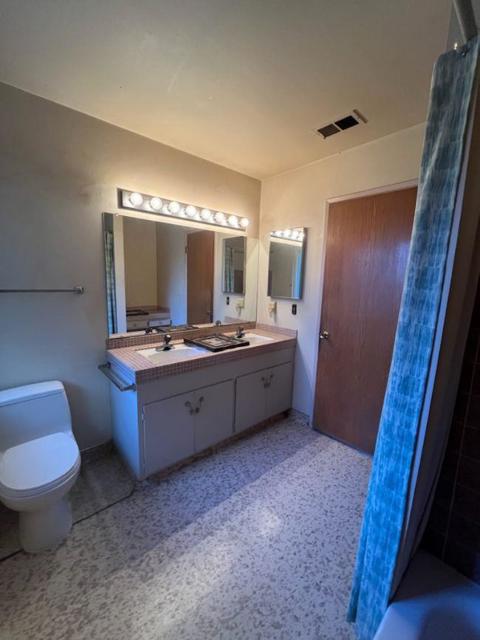 1648 Knollwood Avenue, San Jose CA: https://media.crmls.org/mediaz/2d9cdbc6-85d4-4374-a5af-e3e557b37867.jpg