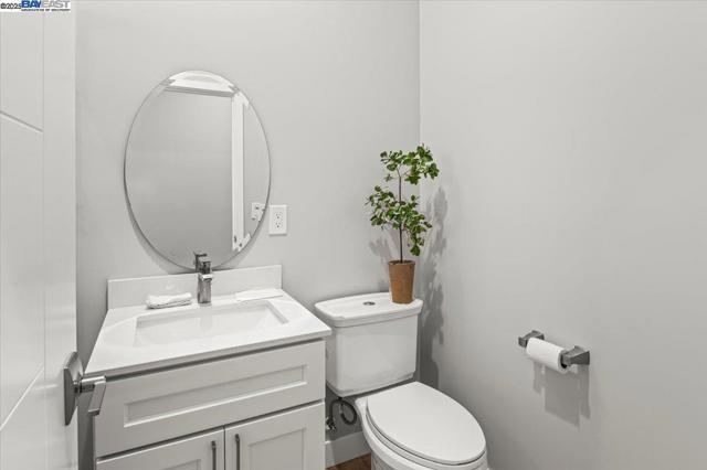 4309 BORA BORA AVE, Fremont CA: https://media.crmls.org/mediaz/2d9d0d10-5a2f-4159-a90f-15a7d4f95381.jpg