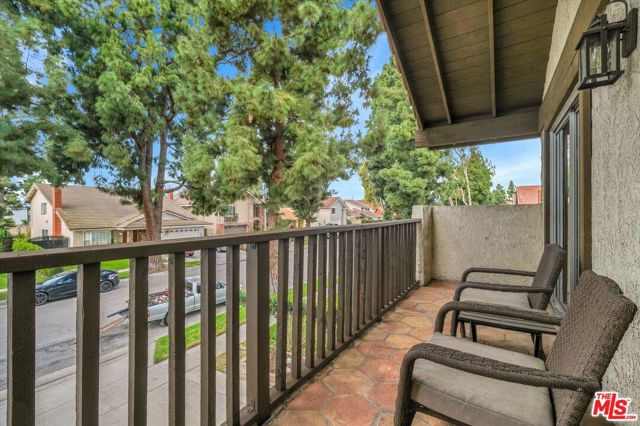 16424 Bubbling View Circle, Cerritos CA: https://media.crmls.org/mediaz/2d9e0bcf-58df-4b27-a30d-05ea8613a661.jpg