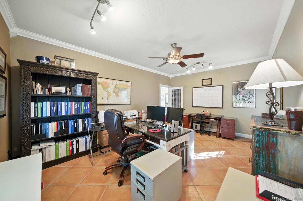 MLS #250031505SD img 51