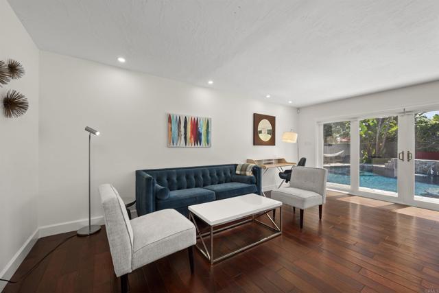 3099 Driscoll Drive, San Diego CA: https://media.crmls.org/mediaz/2d9e62d1-346e-4820-9911-26edd9263545.jpg