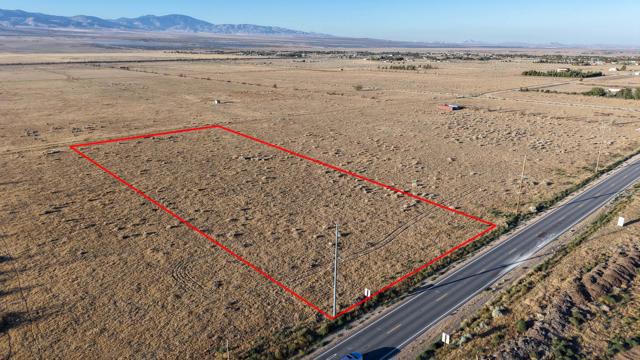31 Ave C 15, Fairmont CA: https://media.crmls.org/mediaz/2d9eb3fc-9869-4d50-a56c-d28721b9f4ae.jpg