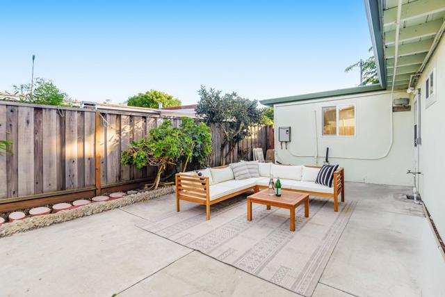 2075 Monroe Street, Santa Clara CA: https://media.crmls.org/mediaz/2d9ed701-cfd6-4435-a8e1-c23252705780.jpg
