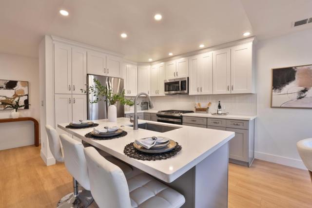 4581 Shadowhurst Court, San Jose CA: https://media.crmls.org/mediaz/2d9fe6c3-ea0a-4bf9-a976-8c7b77855a96.jpg