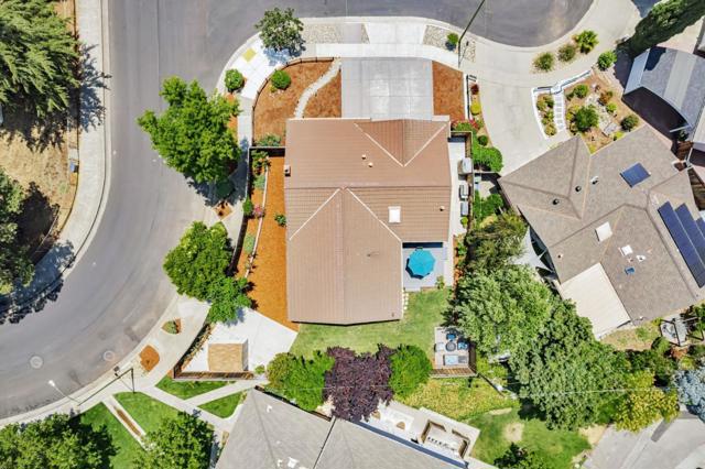 1351 Scossa Avenue, San Jose CA: https://media.crmls.org/mediaz/2da172a2-d824-4db6-82a2-e036d5a25568.jpg