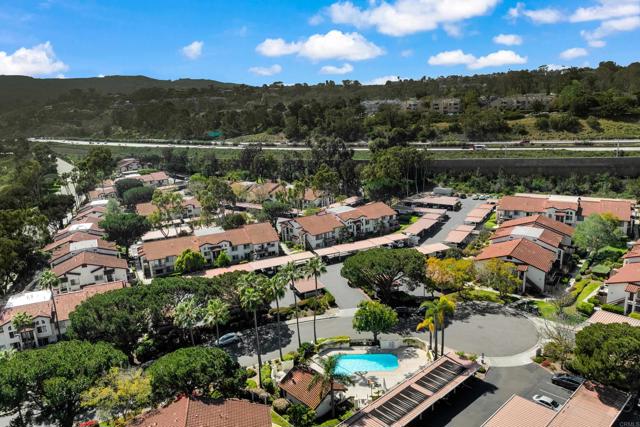 4040 Porte La Paz, San Diego CA: https://media.crmls.org/mediaz/2da1ddd1-8c38-4d1b-af02-7cd1502d8edd.jpg